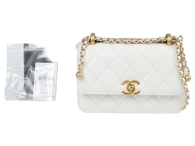 Chanel Borsa a tracolla mini flap con logo CC Bianco