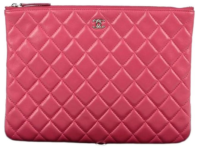 Chanel Clutch Clássica New Medium Rosa