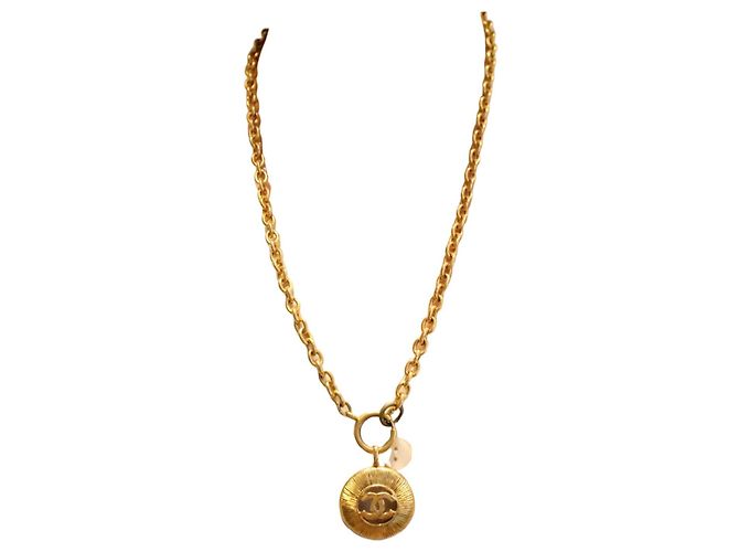 Collier Chanel Pendentif Double CC Doré