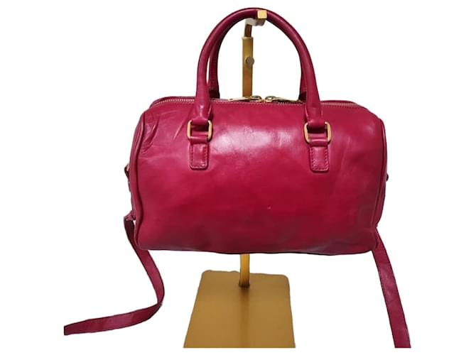 Yves Saint Laurent Sac Duffle Mini Classique Saint Laurent Bébé Rose 