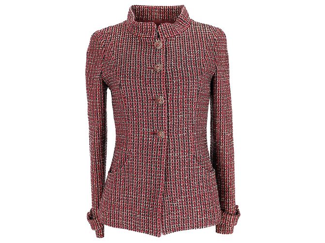 Timeless Chanel Tweed Jacket in Burgundy Wool Dark red