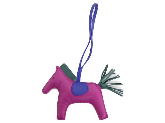 Charm de bolso accesorio Hermès Rodeo MM Púrpura