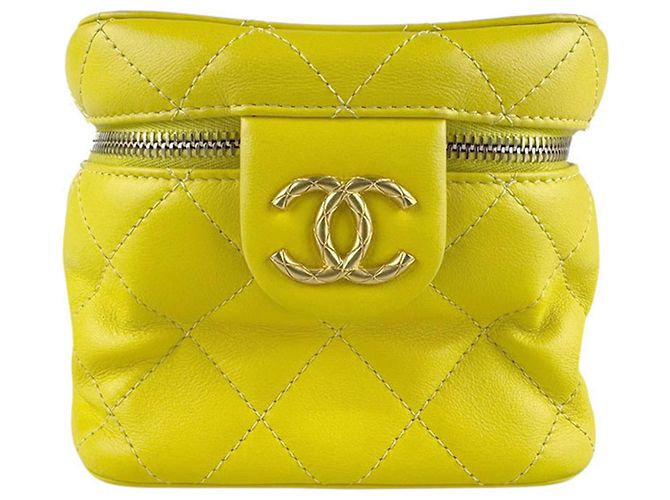 Borsa a spalla in pelle gialla Chanel Giallo