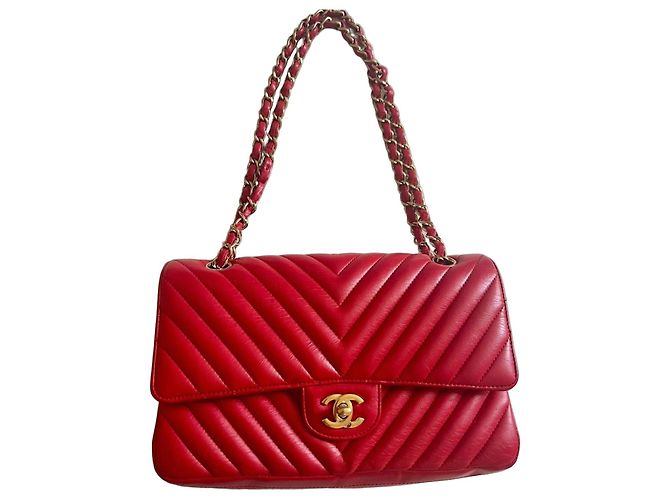 Sac Chanel Timeless Classic Taille Moyenne Rouge Cuir 25cm