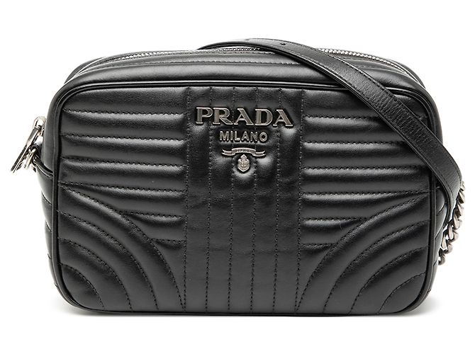 Prada Schwarze Weiche Kalbsleder Diagramme Kameratasche