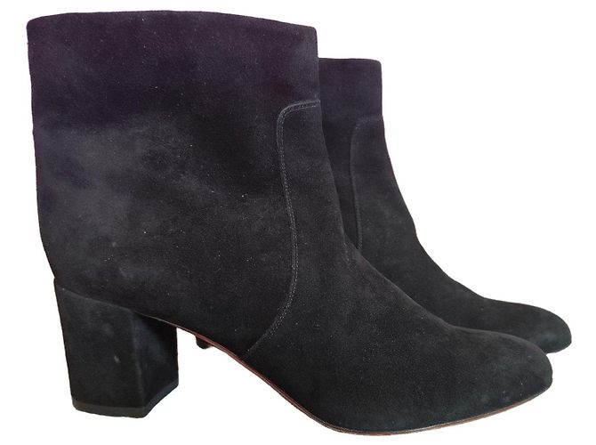 Schwarze Wildleder-Stiefeletten Santoni