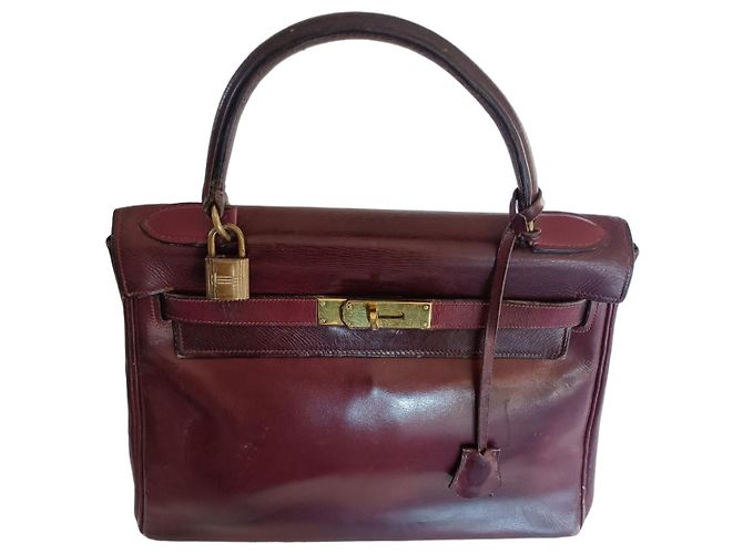 Hermès Réf : 3572613082935 Kelly 25 Rouge