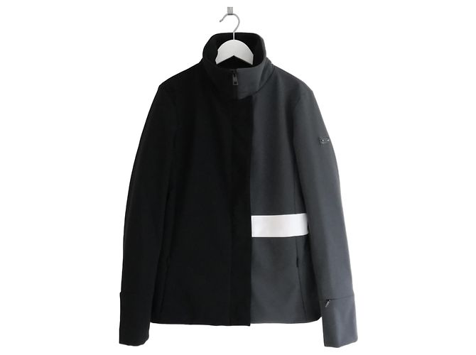 Fendi graue und schwarze Puffer-Skijacke