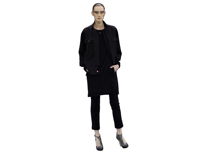 Schwarze Strukturierte Samt-Pedal-Pusher-Hosen von Chanel Herbst 2012