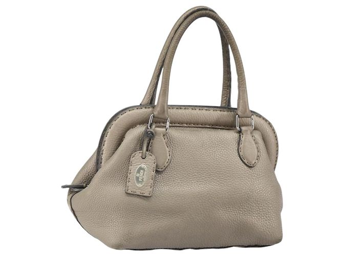 Sac à main FENDI Celeria en cuir beige argenté Auth hk3299