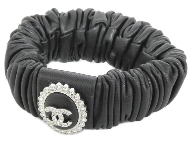 Chanel AA8551 Scrunchie in pelle Nero Argento