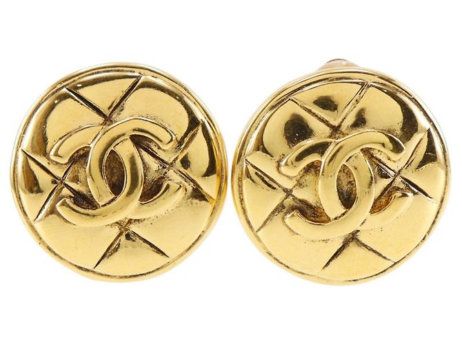 Timeless Orecchini vintage a clip Coco Mark di Chanel D'oro