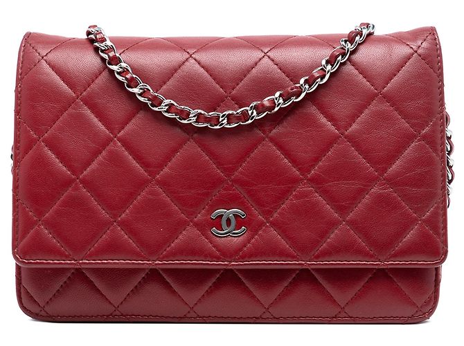 Wallet On Chain Cartera con cadena Chanel CC Matelassé de piel de cordero Roja