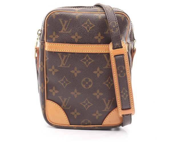 Sac à épaule Monogram Danube de Louis Vuitton Marron