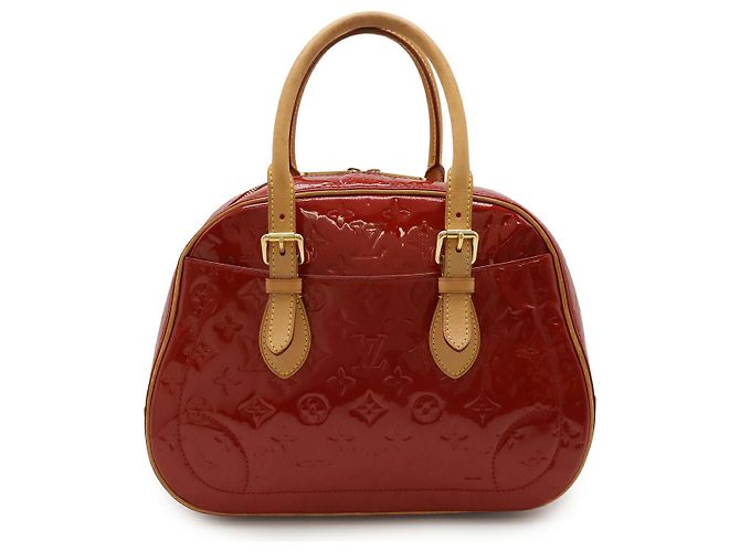 Louis Vuitton Summit Drive Handtasche aus Monogram Vernis Rot