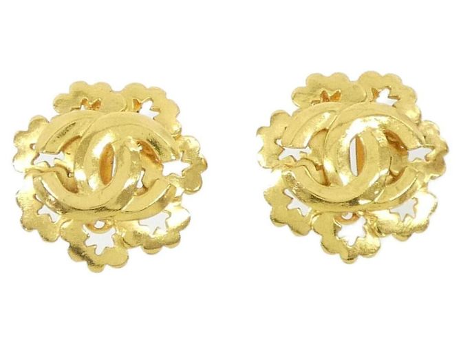 Gold Clip Ohrringe von Chanel Golden