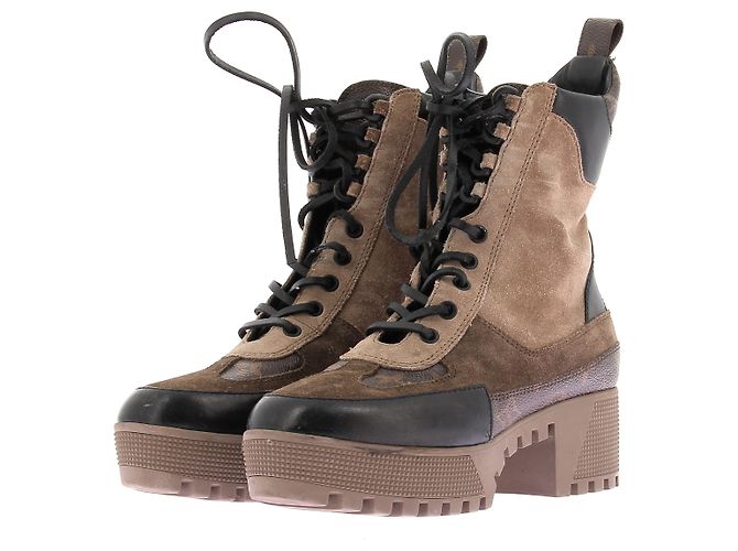 Louis Vuitton Botines marrones "Lauréate" Castaño 