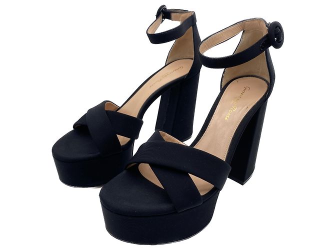 Gianvito Rossi Sandales compensées noire Black