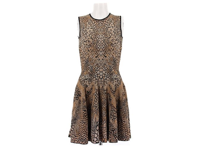 Vestido Alexander McQueen sin mangas estampado leopardo beige