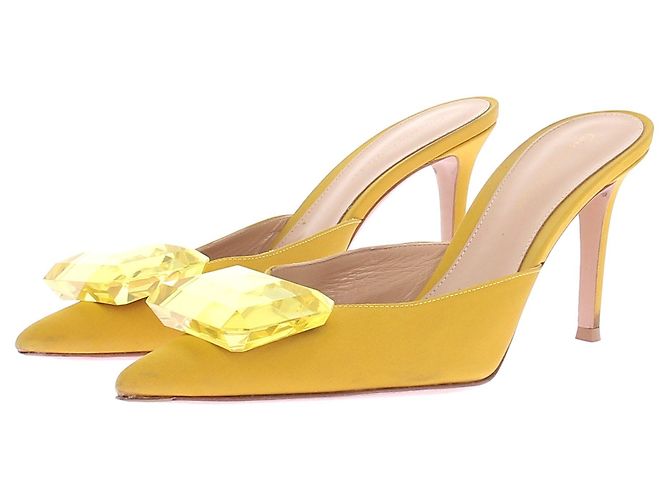 Gianvito Rossi Mule con tacco "Jaipur"