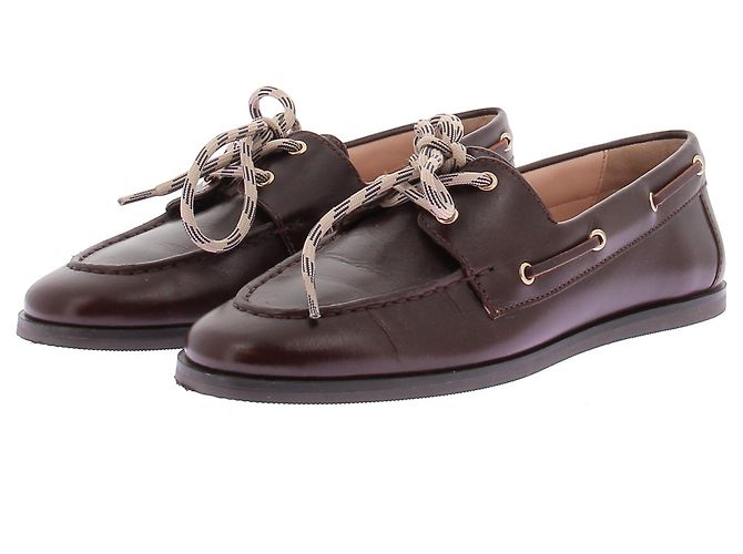 J.Crew Mocasines de cuero burdeos
