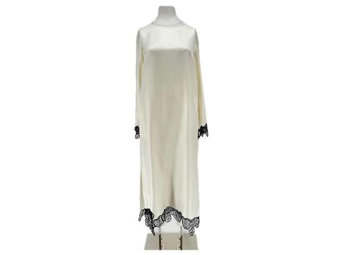 Autre Marque Vestido "soto" de seda beige