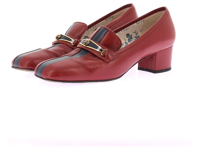 Gucci Lederloafers mit Absatz Rot