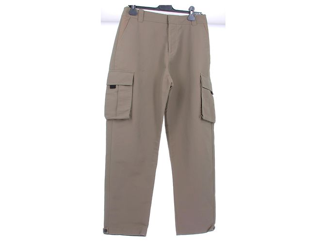 Christian Dior Calça caqui com bolsos