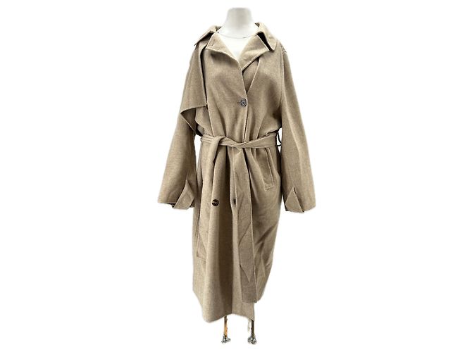 Eric Bompard Abrigo beige de lana