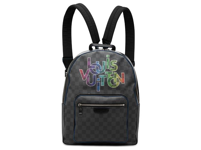 Sac à dos Josh en Damier Graphite Logo Rainbow en édition limitée noire de Louis Vuitton