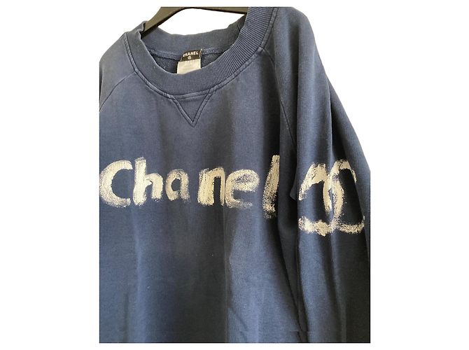 Chanel Pulls, Gilets Bleu Marine