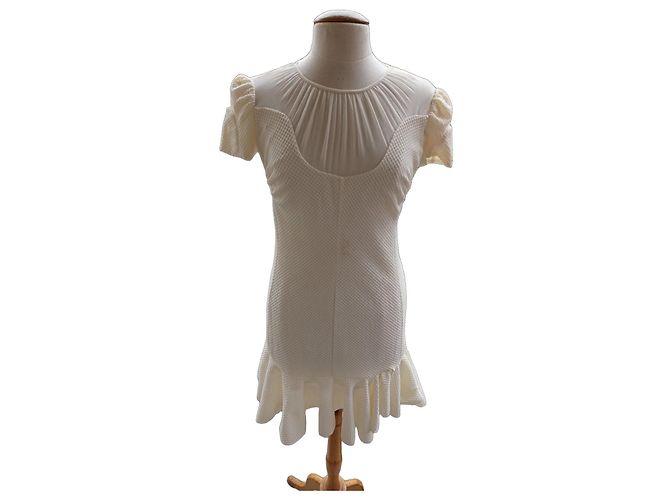 Nina Ricci Kleid aus Seide Creme Roh