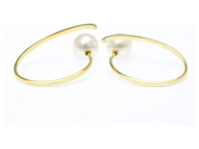 Orecchini in Perle Tasaki A Fine Balance D'oro