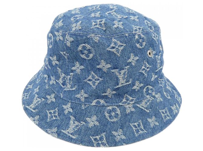 Louis Vuitton Monogram Essential Denim Bucket Hat Blau