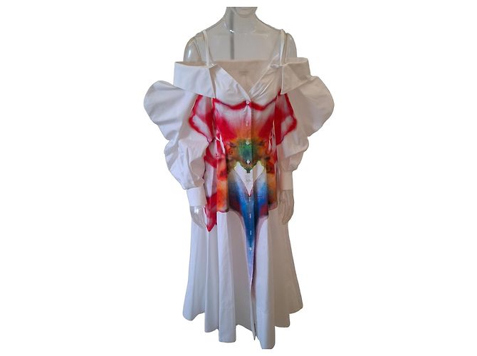 Alexander Mcqueen vestido camisa de popeline com estampa de orquídea solarizada com ombros de fora