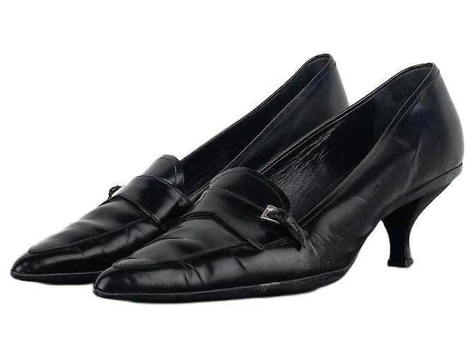 Prada 2000s Pointed Toe Pump Kitten Heels Black