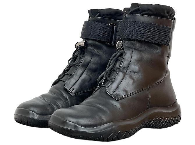 Botas de combate Prada AW99 de punta cuadrada Vibram