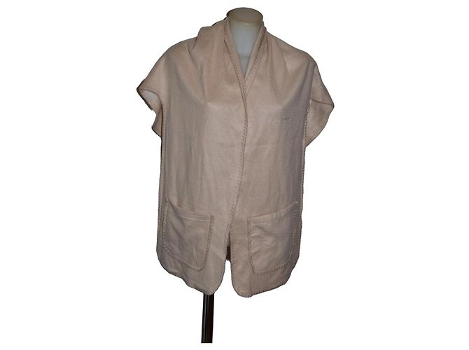 Pierre Balmain beige cape with pockets