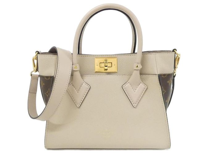 Bolsa Louis Vuitton On My Side PM M57729 Cinza