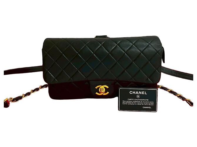 Timeless Chanel Matelassé Lammleder Rucksack Schwarz
