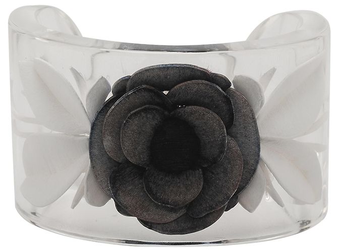 Pulseira de punho em lucite branca Camélia da Chanel Branco Fora de branco