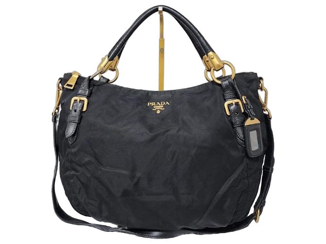 Prada Nylon Handtasche mit Jacquard-Obergriff in Schwarz