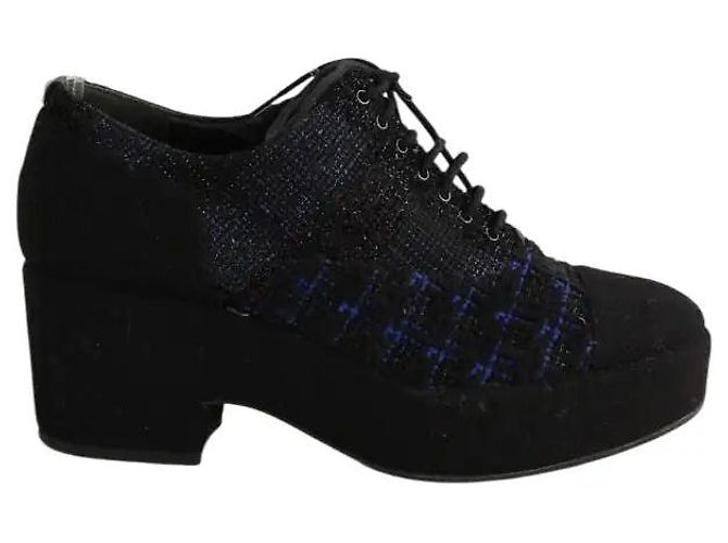 Chanel Schwarze Clogs Tuch
