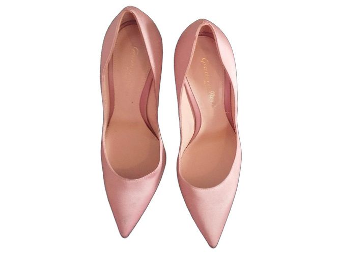 Gianvito Rossi rosa Satin High Heels Pink
