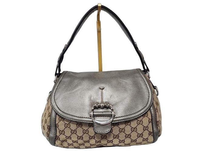 Bolso hobo Gucci Medium GG Canvas Techno Horsebit gris/beige