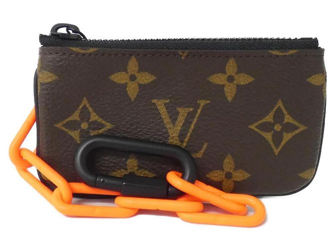 Louis Vuitton Pochette Cle Monogram Coin Key Case Brown