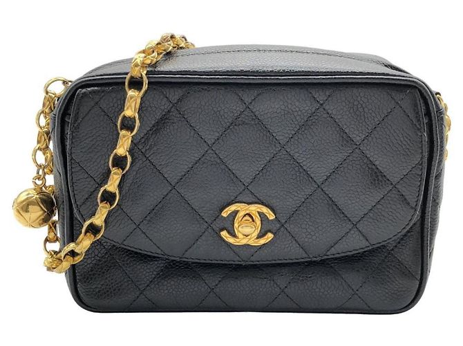 Bolsa de ombro em couro de bezerro granulado preto Chanel 02007