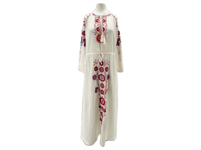 Antik Batik Vestido largo blanco con bordados