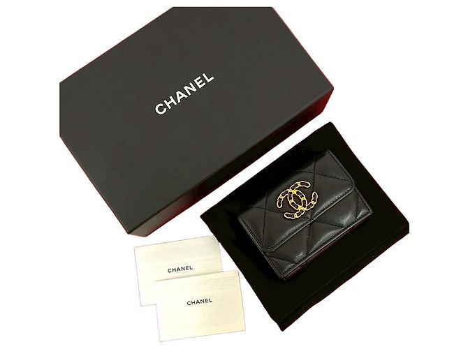 Chanel 19 Chanel Chanel19 Lambskin Wallet