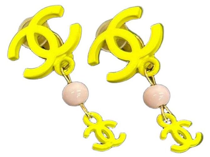 Orecchini Coco Mark di Chanel D'oro Metallico 
